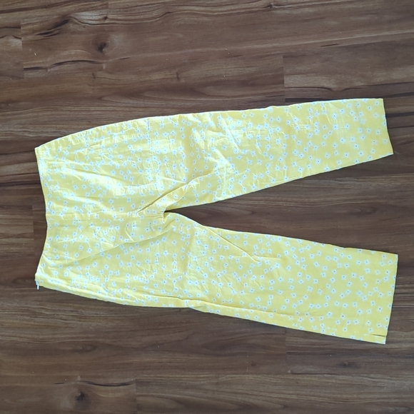 Vintage Sunny Yellow Capri Pants sz 6 - Picture 6 of 7